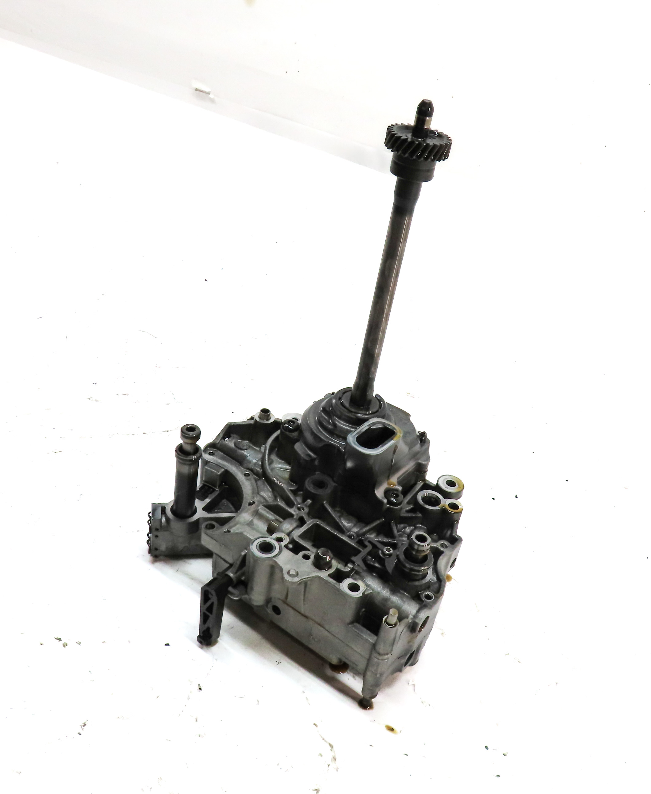2013-2016 AUDI A4 (B8 8K) 2.0L FWD CVT TRANSMISSION VALVE BODY OIL PUMP — exact item pictured